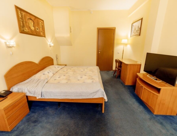 Стандарт 2-местный 1-комнатный в Коттедже с раздельными кроватями (не мансардный,  доп. место - под расписку) - Отель «Прометей Клуб»