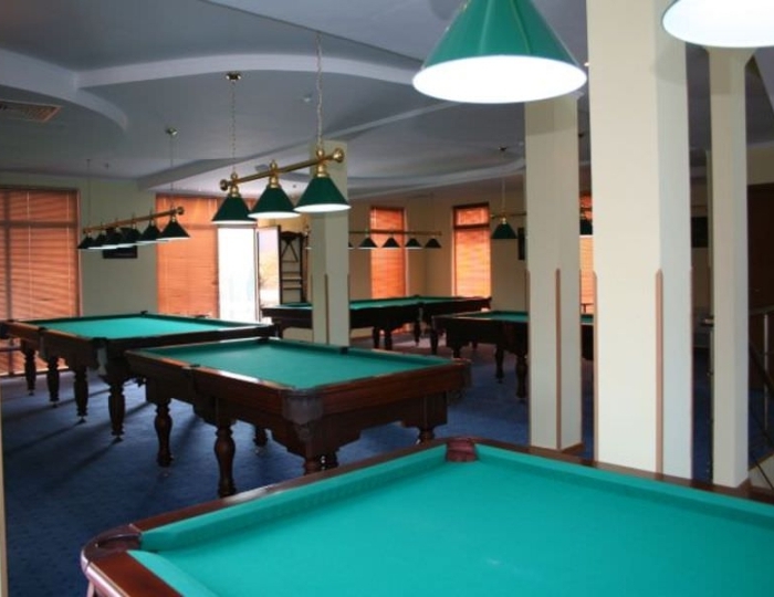Бильярд и боулинг - Отель «Прометей Клуб»
