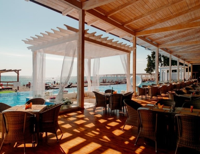 Ресторан «La terrase» - Отель «Прометей Клуб»